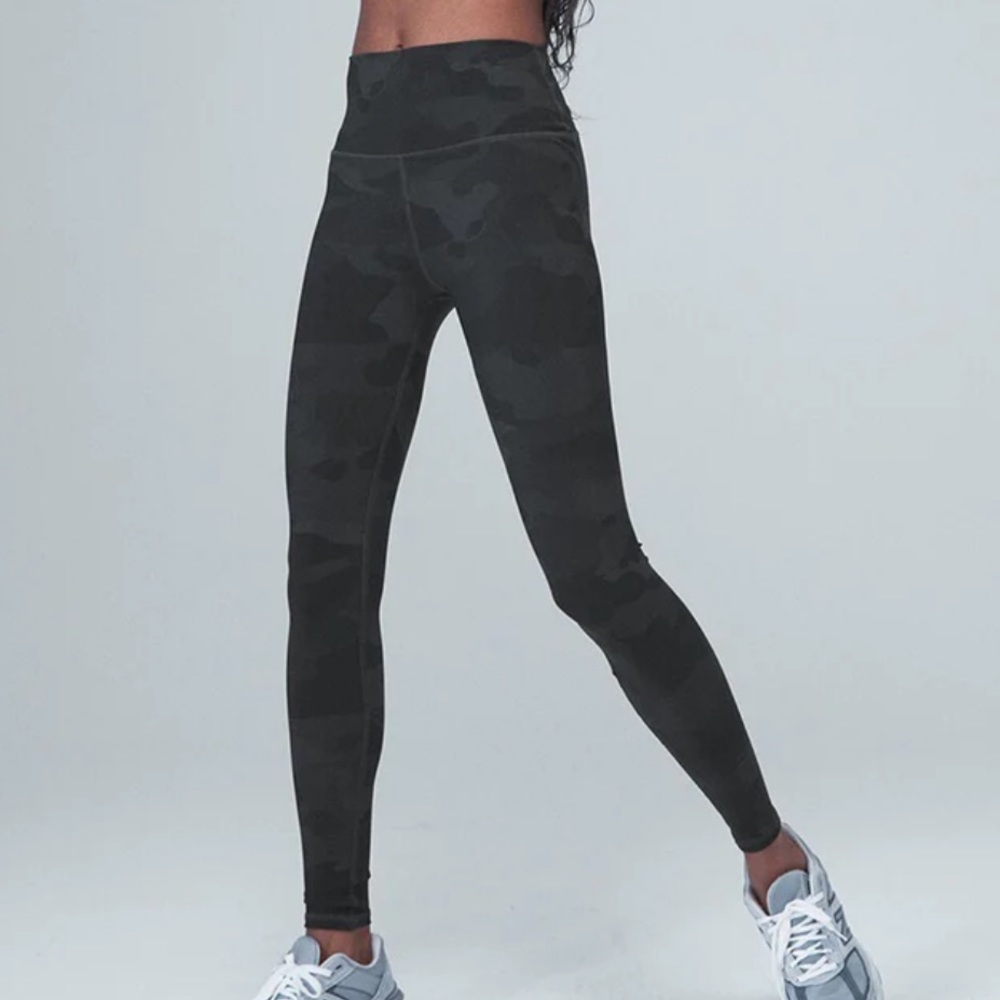 ALO // High Waist Vapor Leggings
